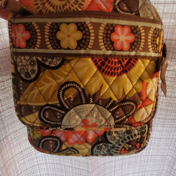 Vera Bradley Disney Cross Body - Picture 3 of 8